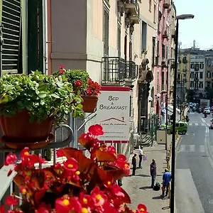 https://a-casa-di-mamma-naples.hotels-amalfi.com