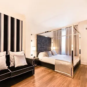 Apartahotel House, Verona